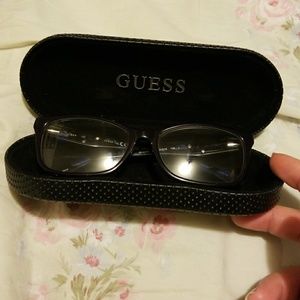 Guess frames